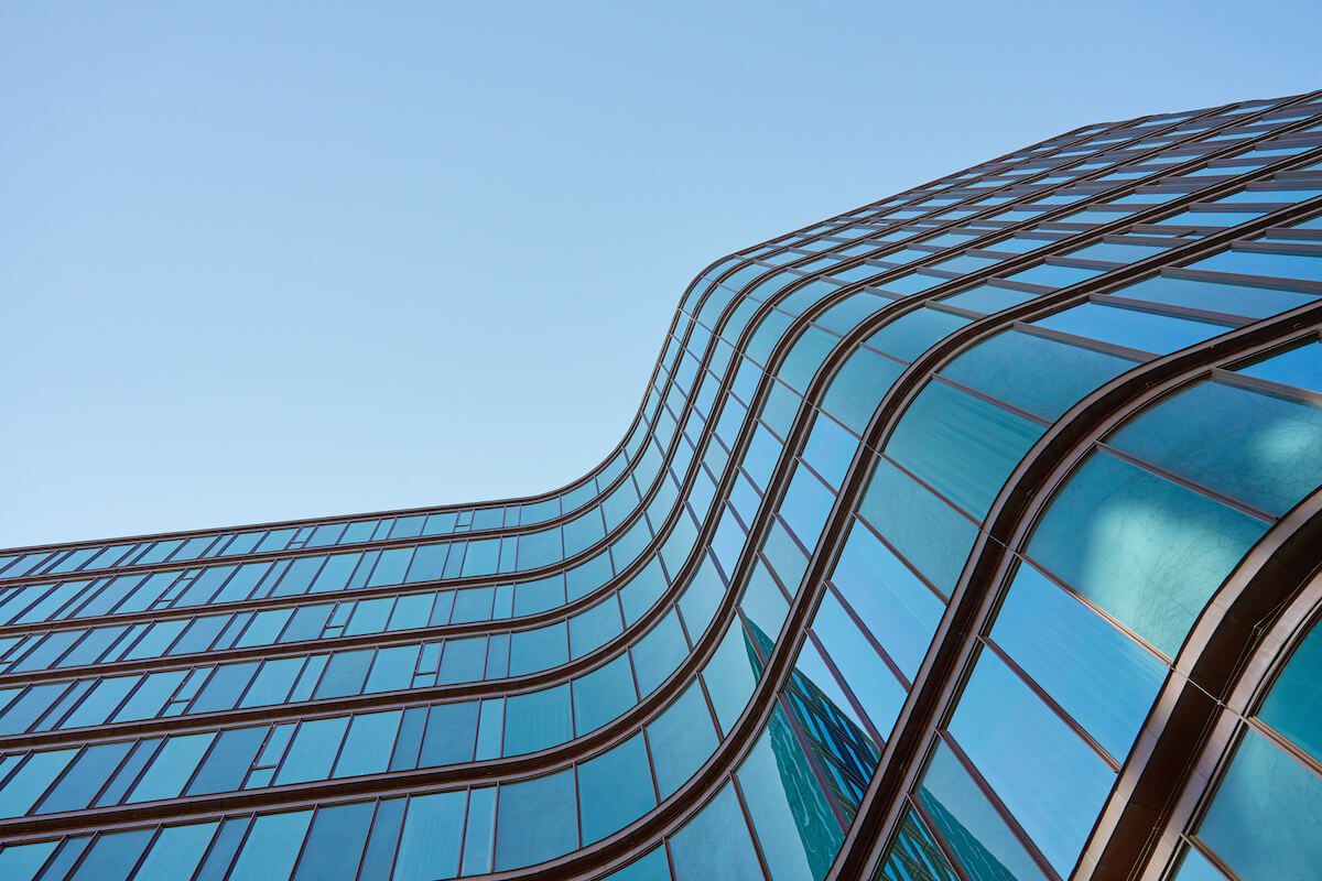 curved glass building