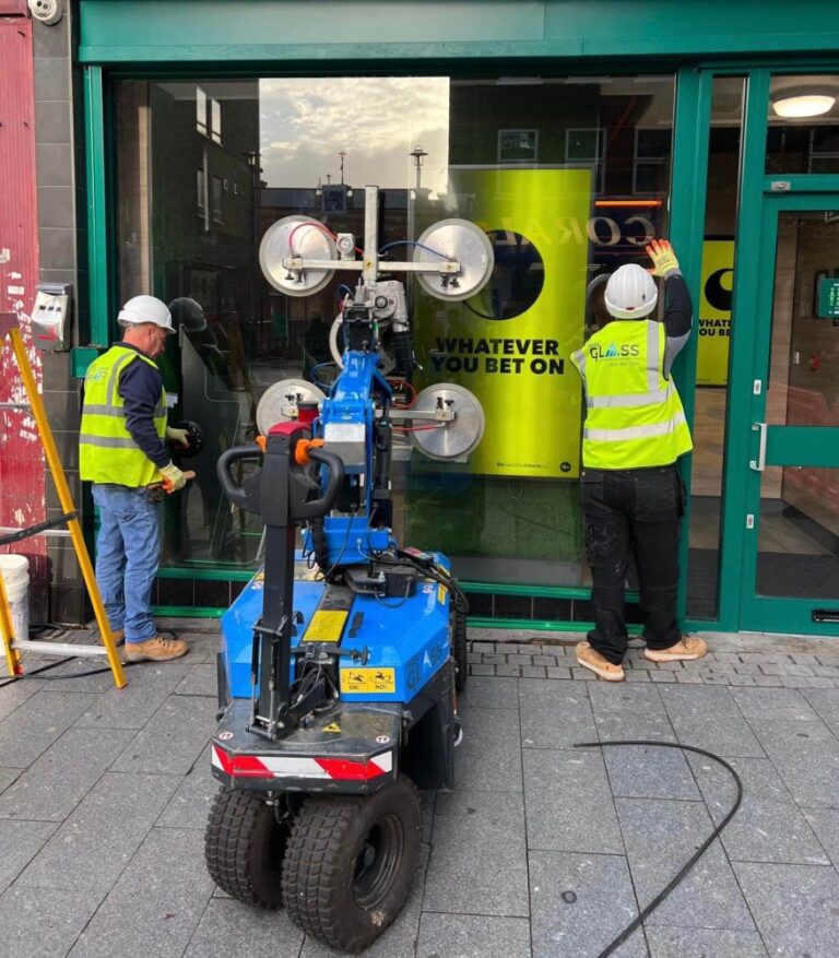 Shopfront glass repair - new repair